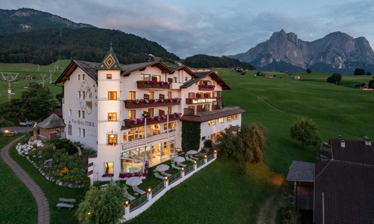 Parc Hotel Tyrol Castelrotto Esterno foto