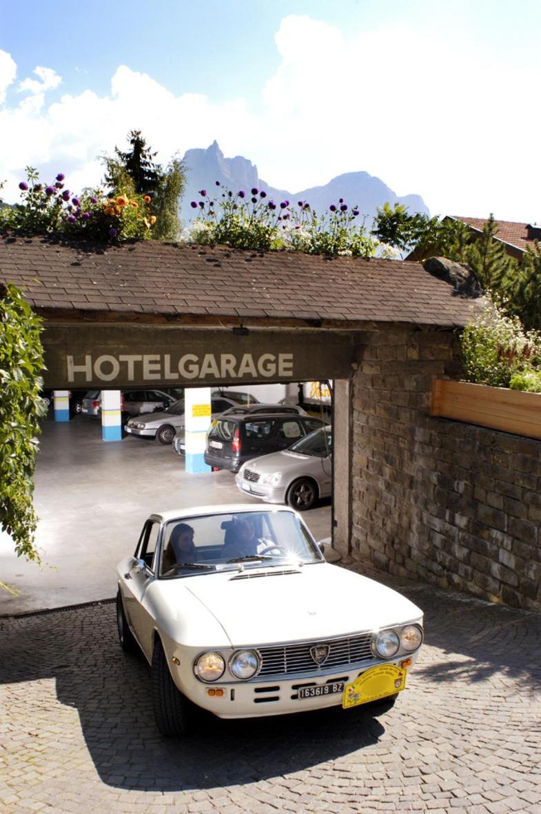 Parc Hotel Tyrol Castelrotto Esterno foto